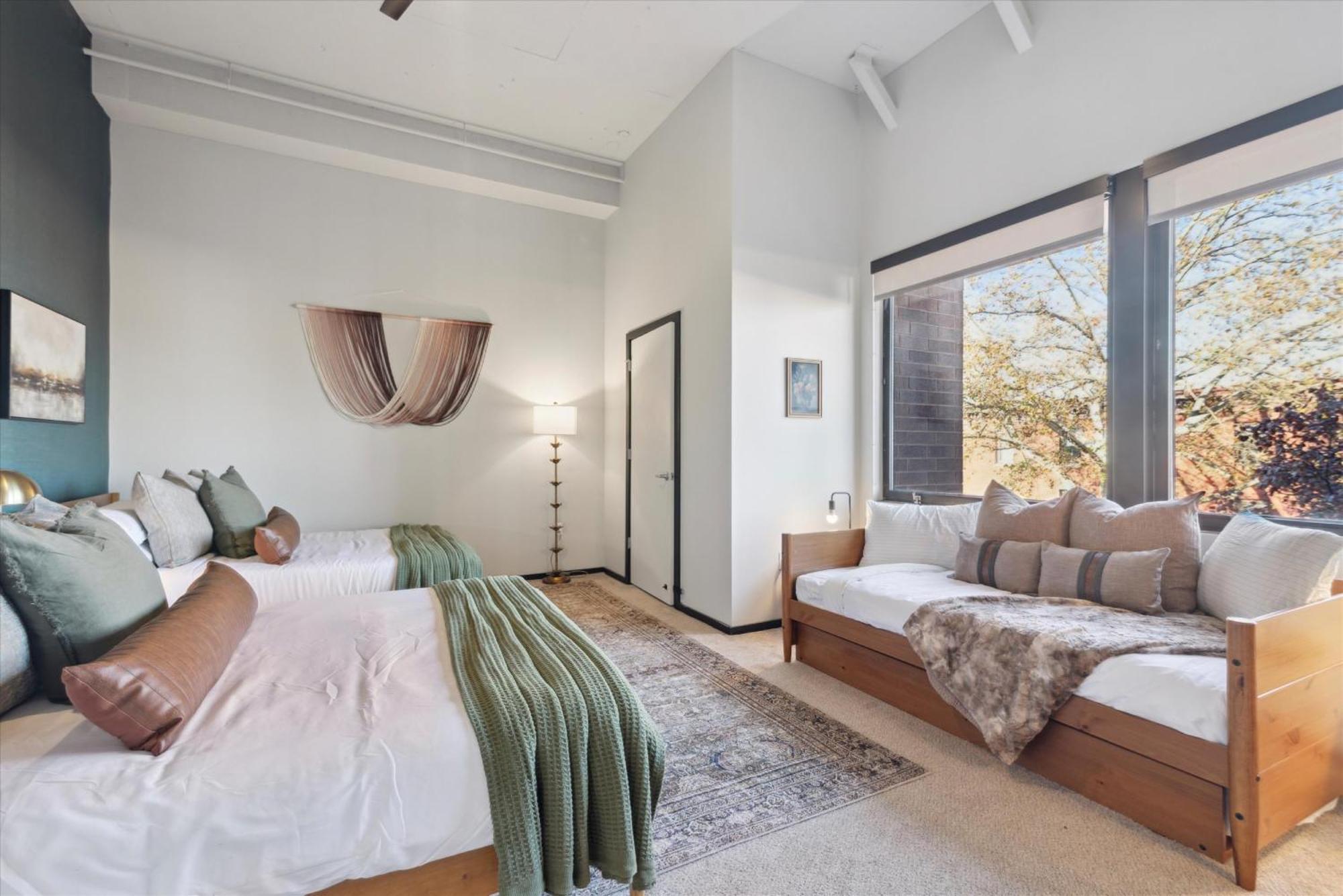 Large 3Br Apts & Studios, Gym, Game Room, Free Street Parking Filadélfia Exterior foto