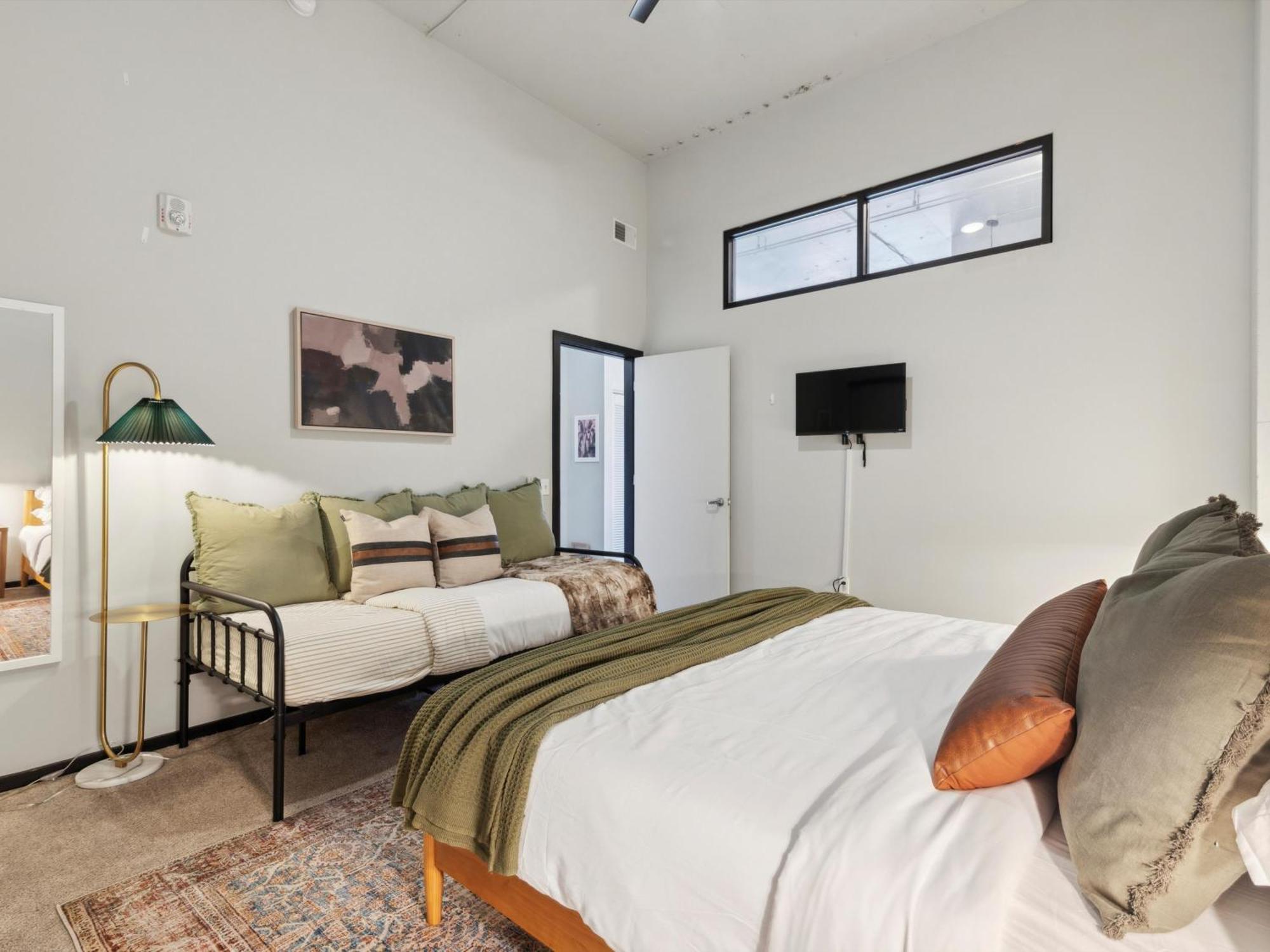 Large 3Br Apts & Studios, Gym, Game Room, Free Street Parking Filadélfia Quarto foto
