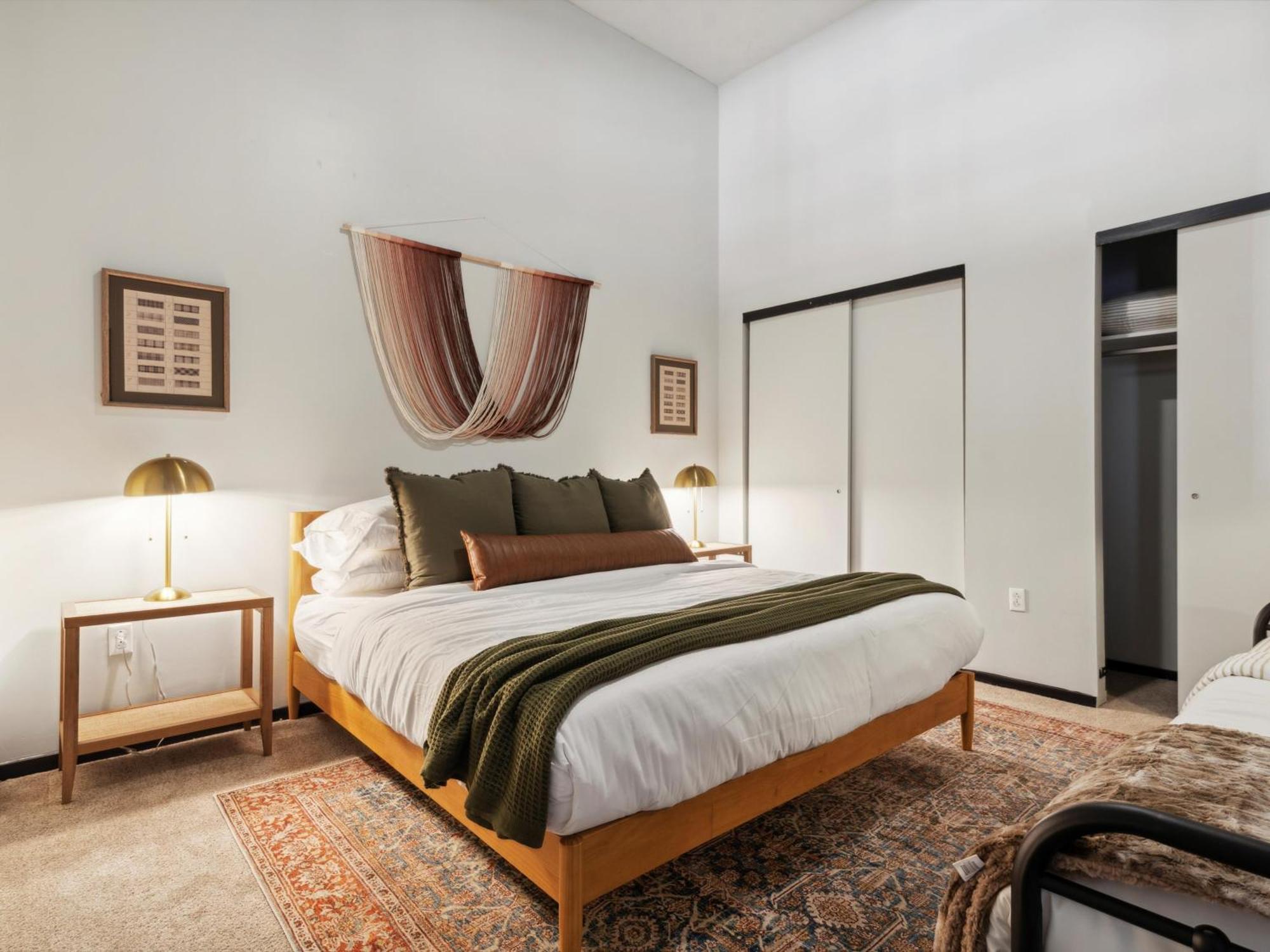 Large 3Br Apts & Studios, Gym, Game Room, Free Street Parking Filadélfia Quarto foto