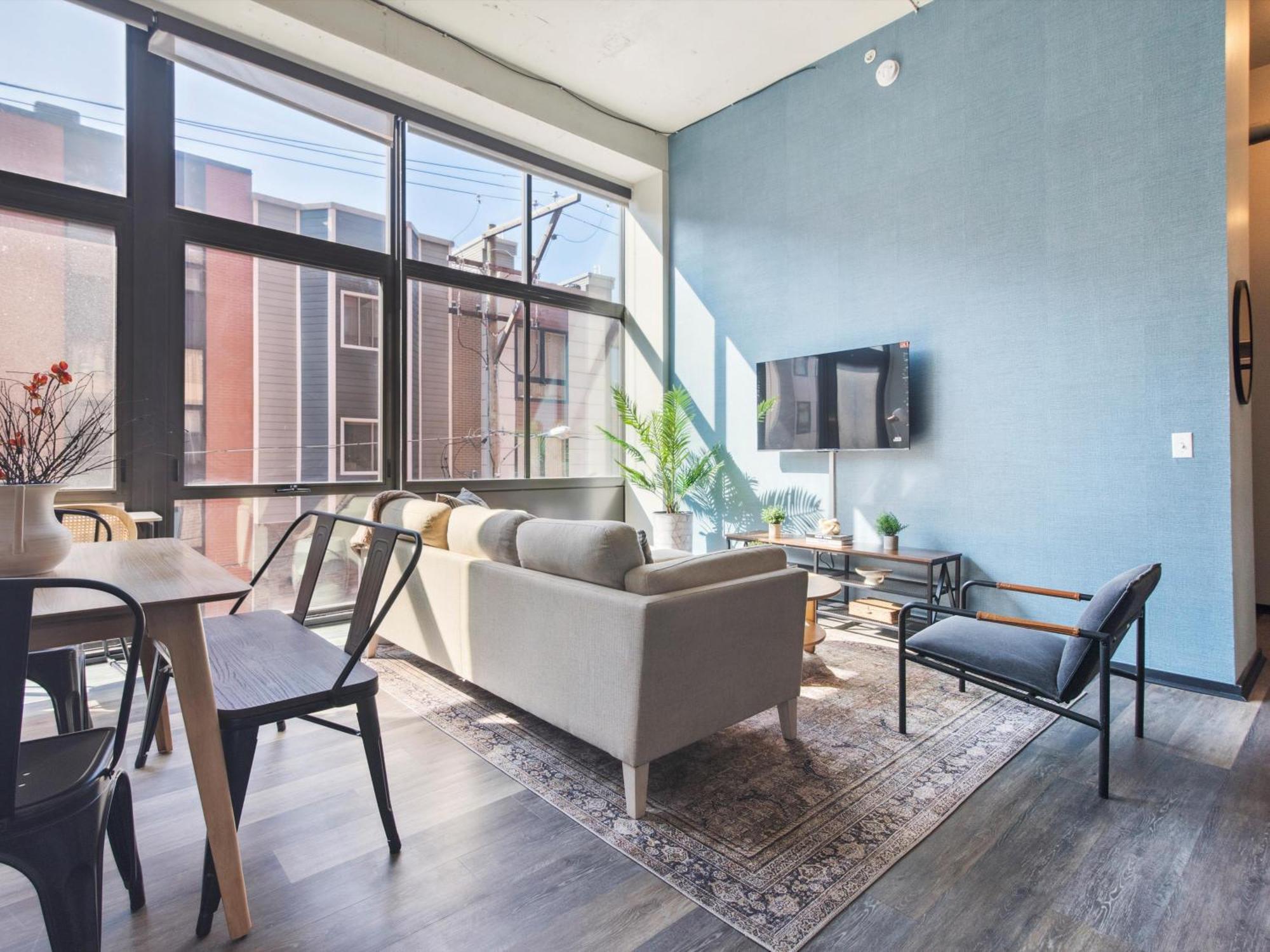 Large 3Br Apts & Studios, Gym, Game Room, Free Street Parking Filadélfia Quarto foto