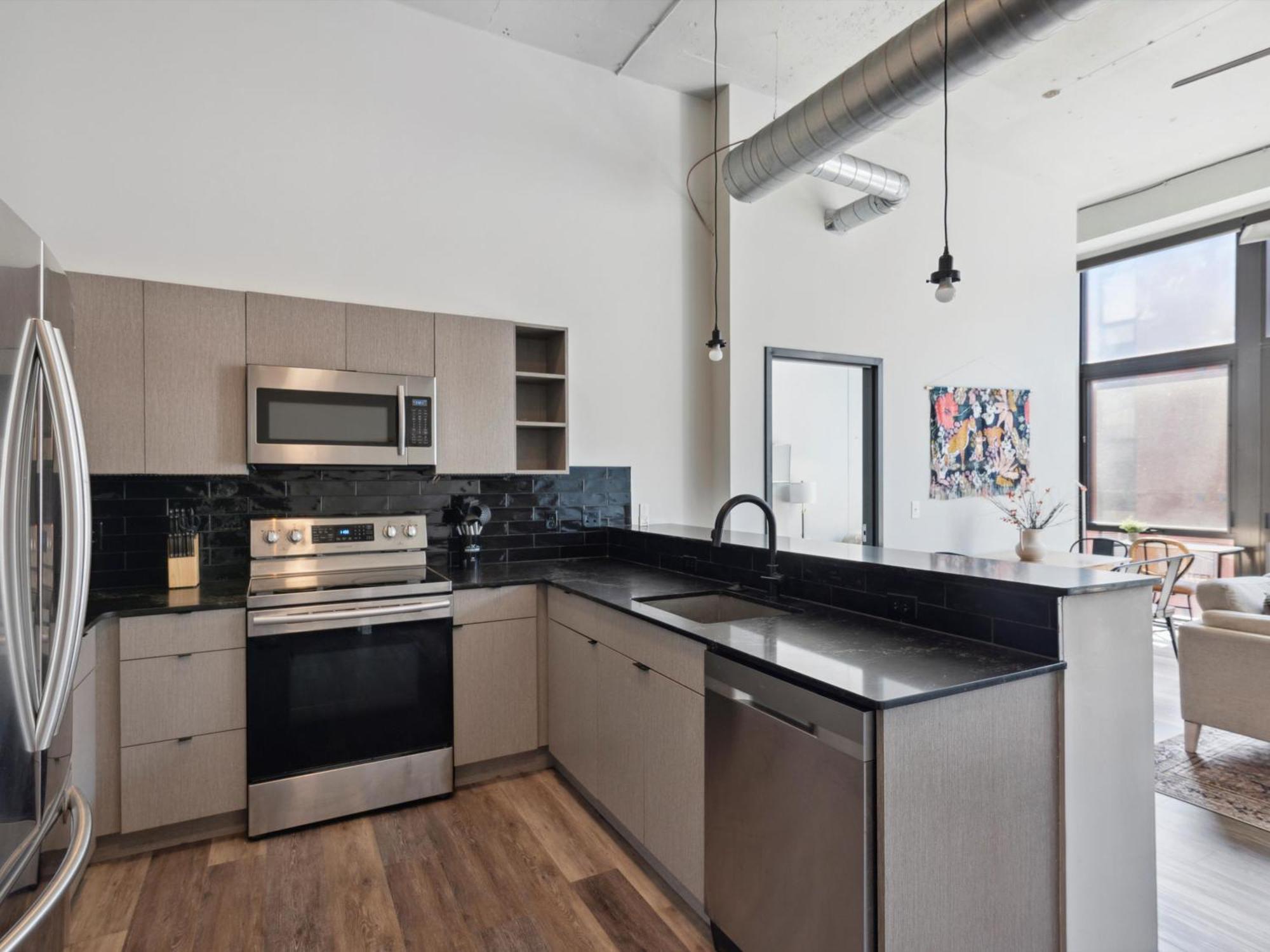 Large 3Br Apts & Studios, Gym, Game Room, Free Street Parking Filadélfia Quarto foto